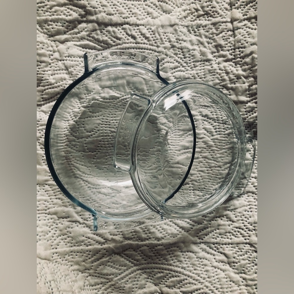 PYREX Clear Mini Covered Casserole Dish